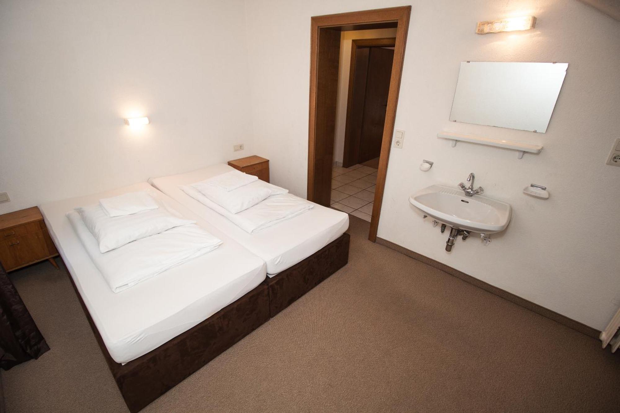 Hostel Chillertal Mayrhofen Phòng bức ảnh