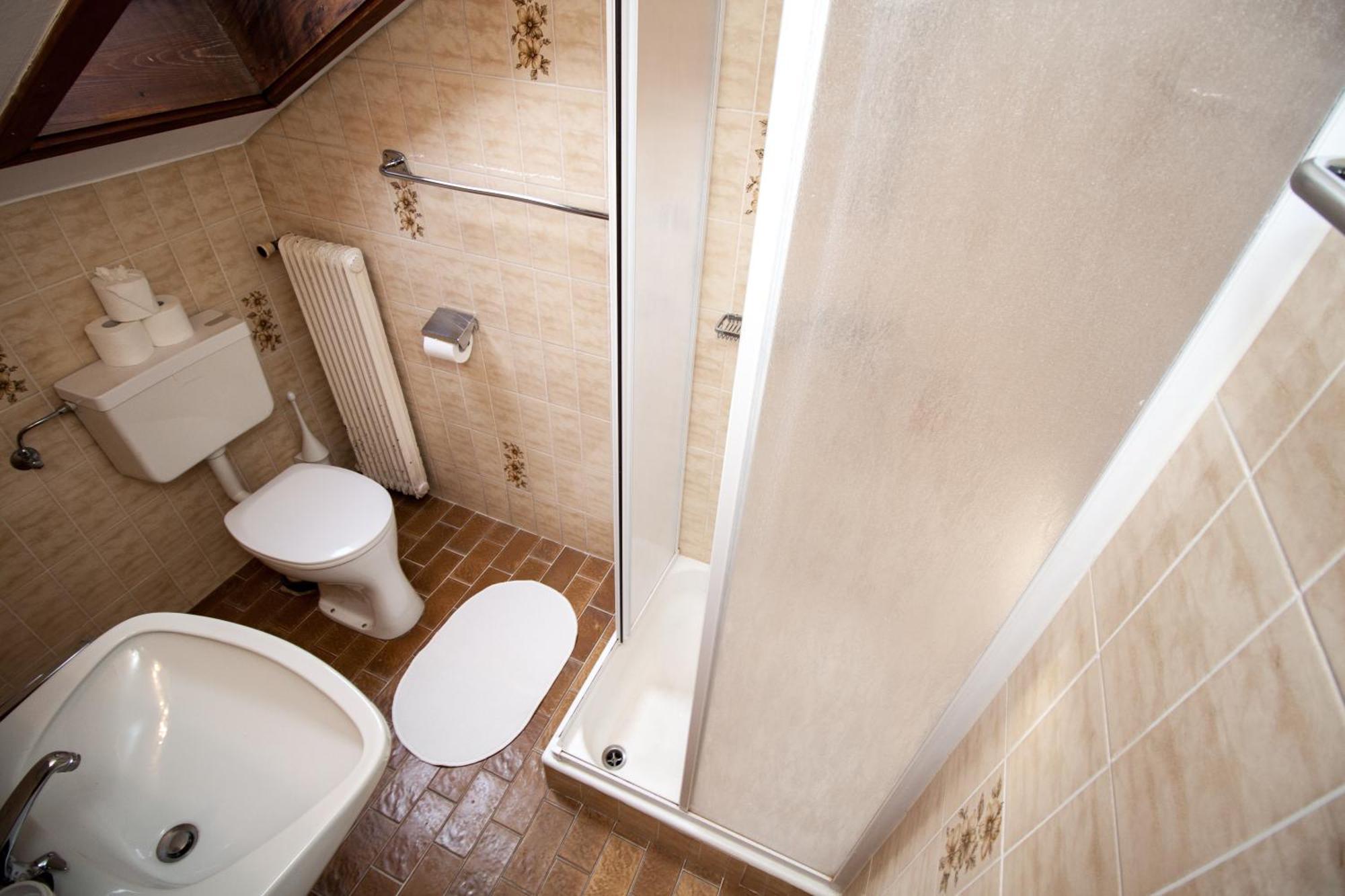 Hostel Chillertal Mayrhofen Phòng bức ảnh