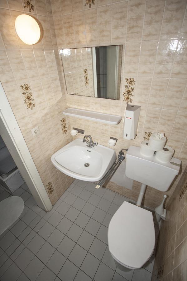 Hostel Chillertal Mayrhofen Phòng bức ảnh